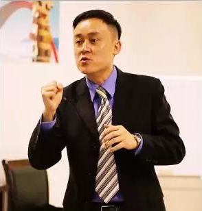 周訐老師 周訐老師