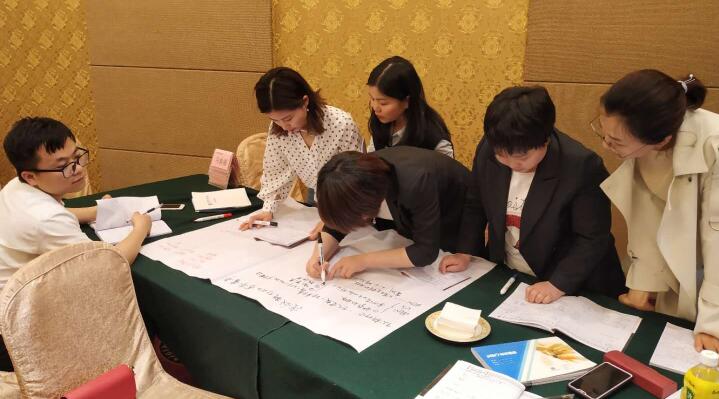 企業(yè)管理內(nèi)訓(xùn)·湖南中堅(jiān)力量.jpg 企業(yè)管理內(nèi)訓(xùn)·湖南中堅(jiān)力量.jpg