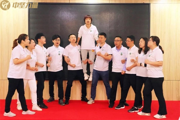 企業(yè)內(nèi)訓(xùn)師項(xiàng)目打造-湖南中堅(jiān)力量.jpg